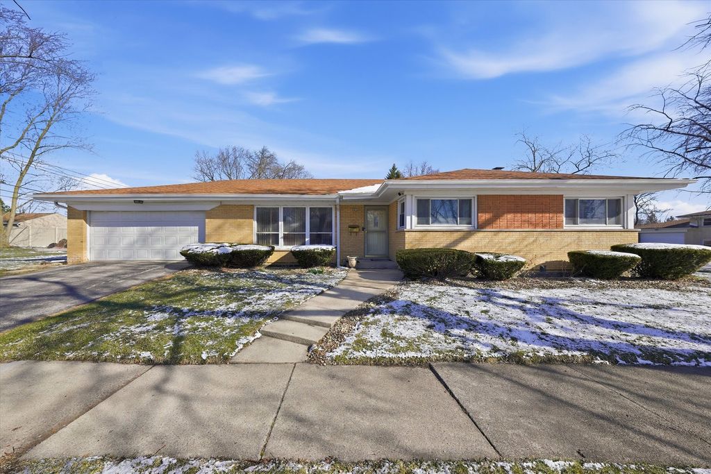 16712 Elm Street, South Holland, IL 60473