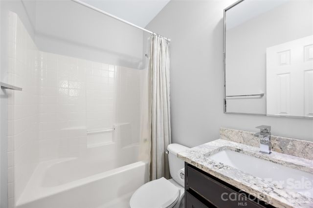 8703 Lake Pines Drive, Cornelius, NC 28031
