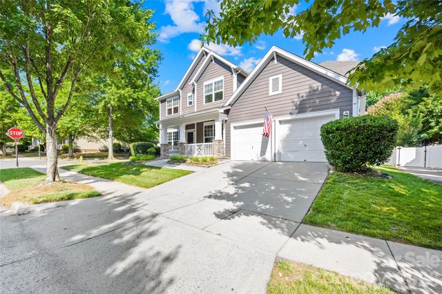8703 Lake Pines Drive, Cornelius, NC 28031