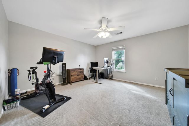 1018 Candlelight Lane, Houston, TX 77018