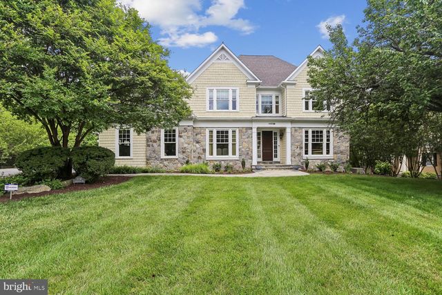 11736 GAINSBOROUGH RD, Potomac, MD 20854