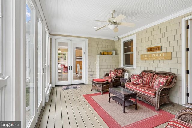 11736 GAINSBOROUGH RD, Potomac, MD 20854