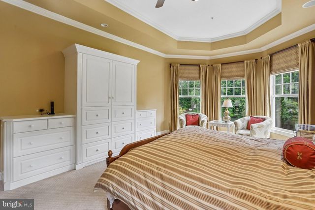 11736 GAINSBOROUGH RD, Potomac, MD 20854