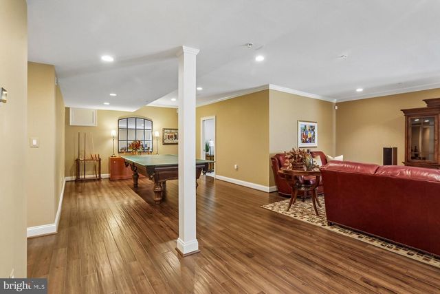 11736 GAINSBOROUGH RD, Potomac, MD 20854