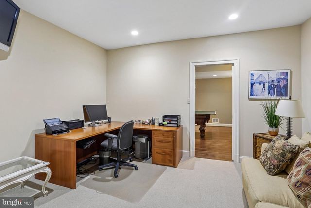 11736 GAINSBOROUGH RD, Potomac, MD 20854
