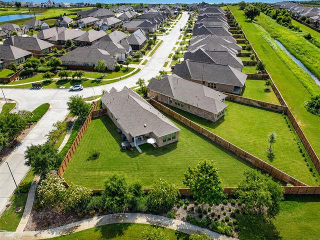 4926 Morrison Drive, Manvel, TX 77578