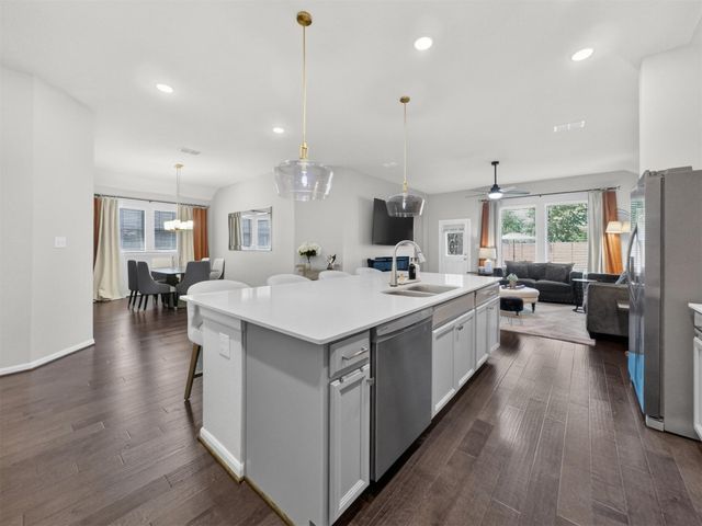 4926 Morrison Drive, Manvel, TX 77578
