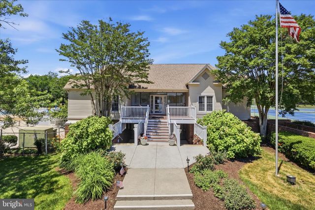 6124 OLD BRENTFORD CT, Alexandria, VA 22310