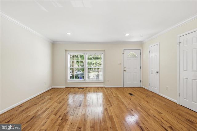 6124 OLD BRENTFORD CT, Alexandria, VA 22310