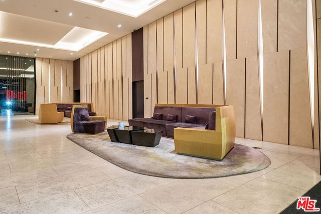 889 Francisco Street 3801, Los Angeles, CA 90017