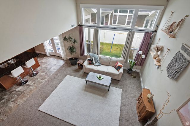 379 E HORSE CREEK DR, Midvale, UT 84047