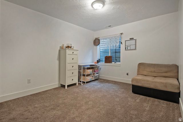 379 E HORSE CREEK DR, Midvale, UT 84047