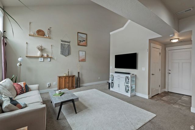 379 E HORSE CREEK DR, Midvale, UT 84047