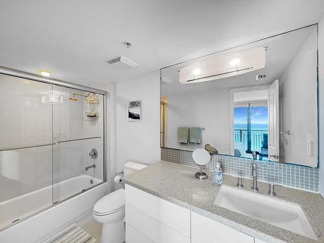 3000 N Ocean Drive 32-D, Singer Island, FL 33404