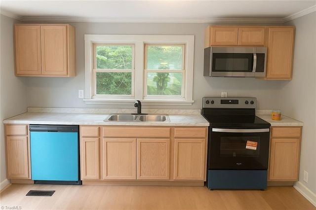 916 Asheboro Street, High Point, NC 27260