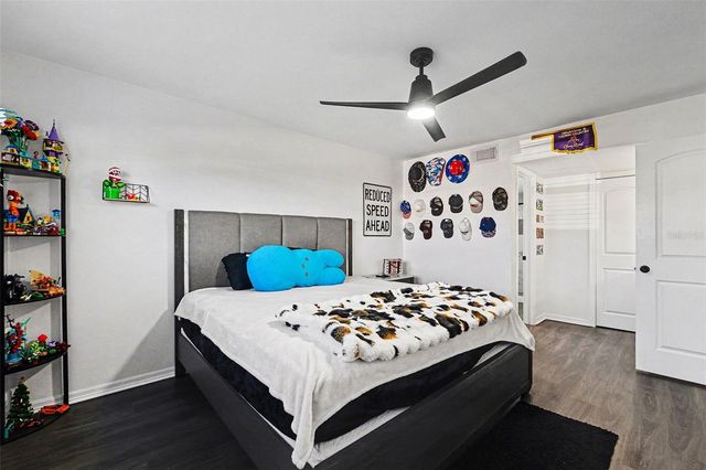 5197 SILENT LOOP 121, New Port Richey, FL 34652