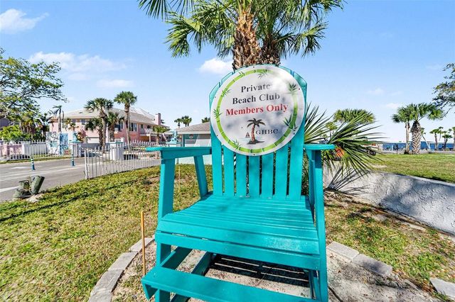 5197 SILENT LOOP 121, New Port Richey, FL 34652