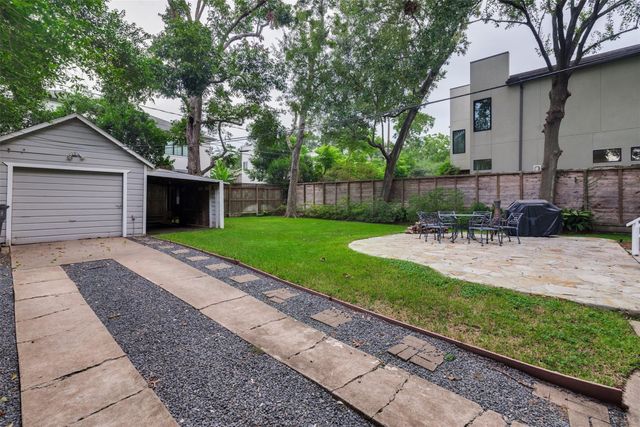 2323 Bartlett Street, Houston, TX 77098
