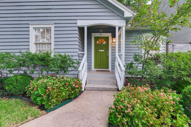2323 Bartlett Street, Houston, TX 77098