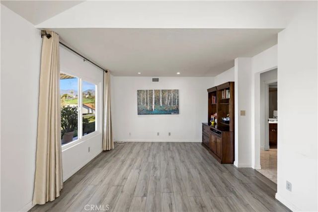 23247 VILLENA, Mission Viejo, CA 92692