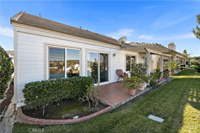 23247 VILLENA, Mission Viejo, CA 92692