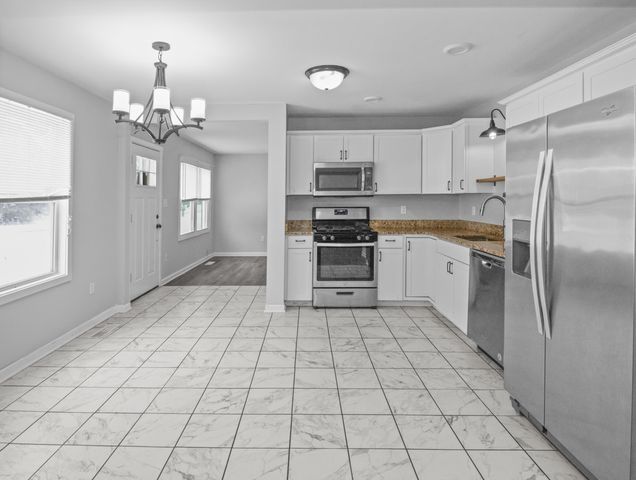 309 Michigami Trail, Porter, IN 46304