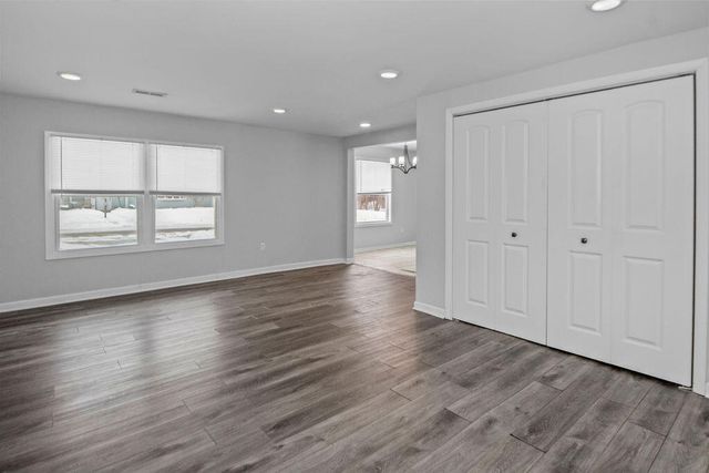 309 Michigami Trail, Porter, IN 46304