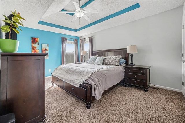 8528 N AVA Avenue, Kansas City, MO 64154