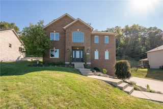 12480 St Nikolai Dr, North Huntingdon, PA 15642