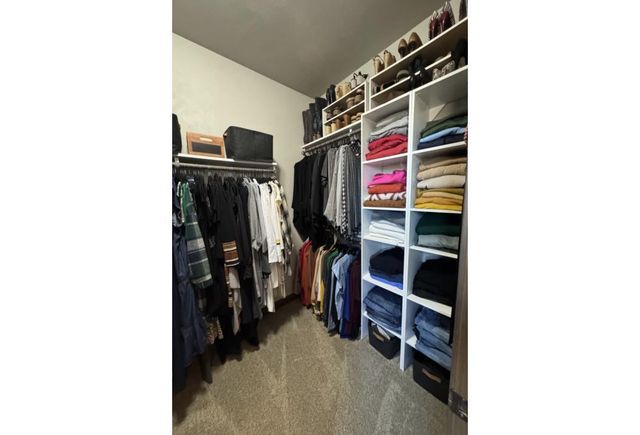 1342 BUCKYS, Green Bay, WI 54313