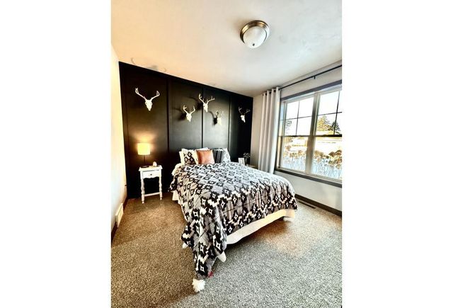 1342 BUCKYS, Green Bay, WI 54313