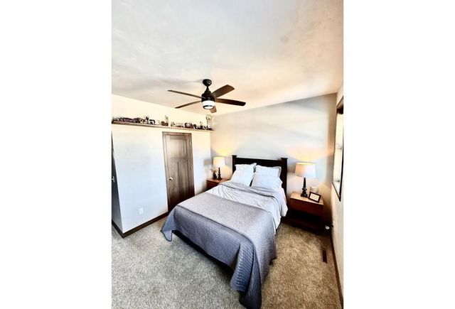 1342 BUCKYS, Green Bay, WI 54313