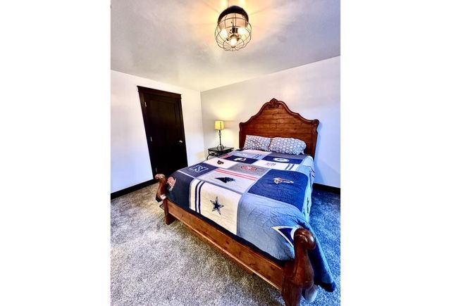 1342 BUCKYS, Green Bay, WI 54313