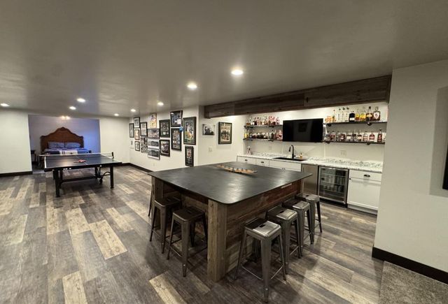 1342 BUCKYS, Green Bay, WI 54313