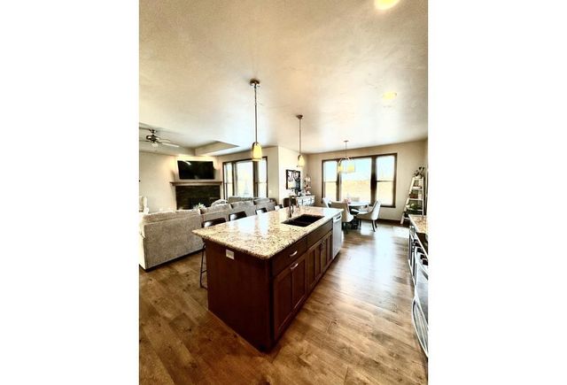 1342 BUCKYS, Green Bay, WI 54313