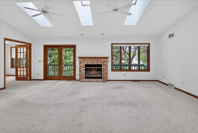 409 Netherwood Street, Oregon, WI 53575