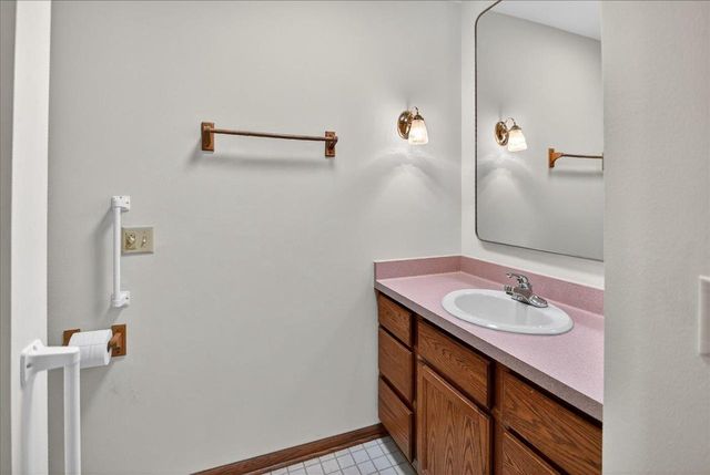 409 Netherwood Street, Oregon, WI 53575
