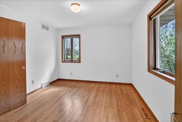 409 Netherwood Street, Oregon, WI 53575