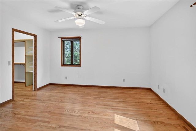 409 Netherwood Street, Oregon, WI 53575