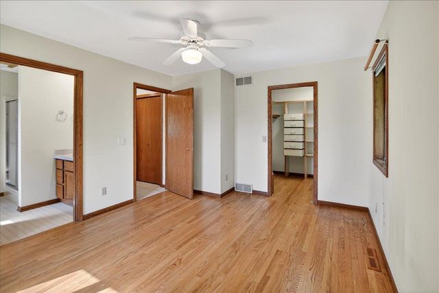 409 Netherwood Street, Oregon, WI 53575