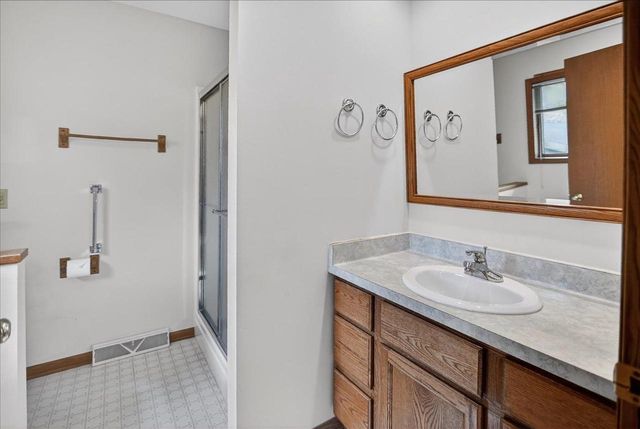 409 Netherwood Street, Oregon, WI 53575