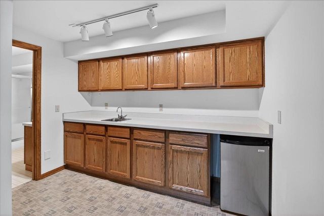 409 Netherwood Street, Oregon, WI 53575
