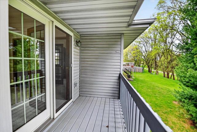 409 Netherwood Street, Oregon, WI 53575
