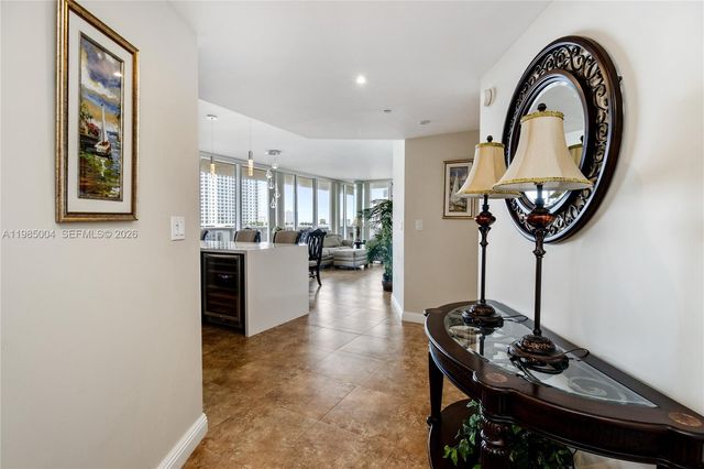 1830 S Ocean Dr 1108, Hallandale Beach, FL 33009