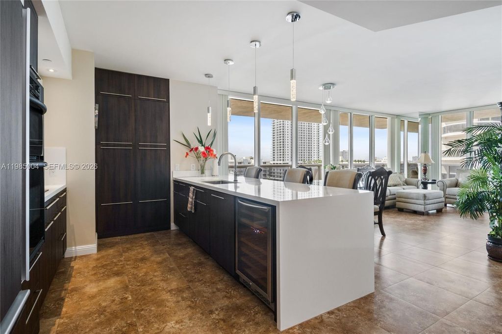 1830 S Ocean Dr 1108, Hallandale Beach, FL 33009