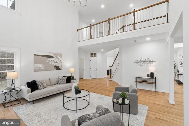 10871 PENINSULA CT, Manassas, VA 20111