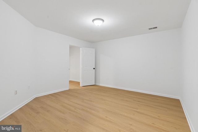 10871 PENINSULA CT, Manassas, VA 20111