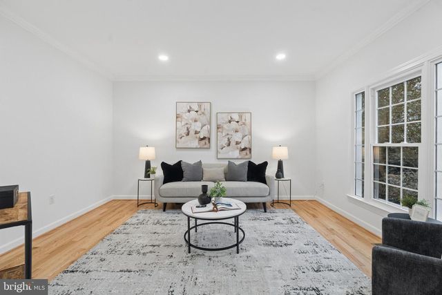 10871 PENINSULA CT, Manassas, VA 20111