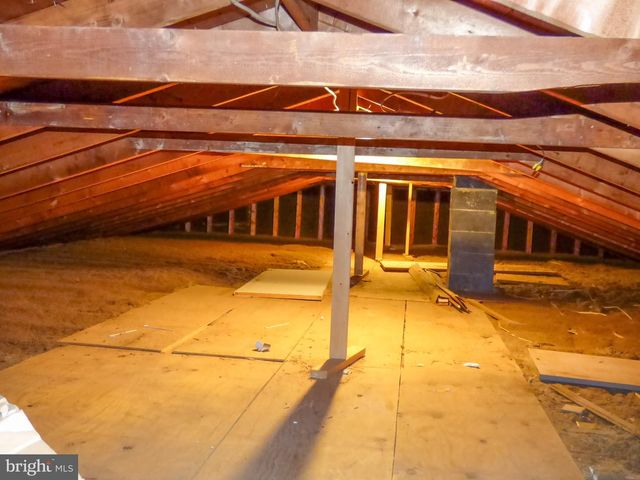 4325 PINEWOOD LN, York, PA 17402