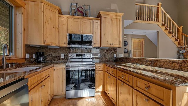 25399 Daventry Road, Paynesville, MN 56362